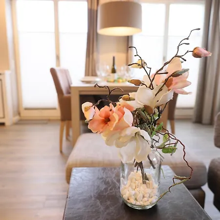 Apartment Mit Neuen Und Sehr Hochwertigen In Zentraler Lage In Westerland