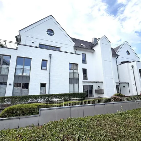 Appartement Mit Neuen Und Sehr Hochwertigen In Zentraler Lage In