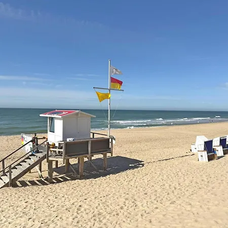 Appartement Mit Neuen Und Sehr Hochwertigen In Zentraler Lage In Westerland
